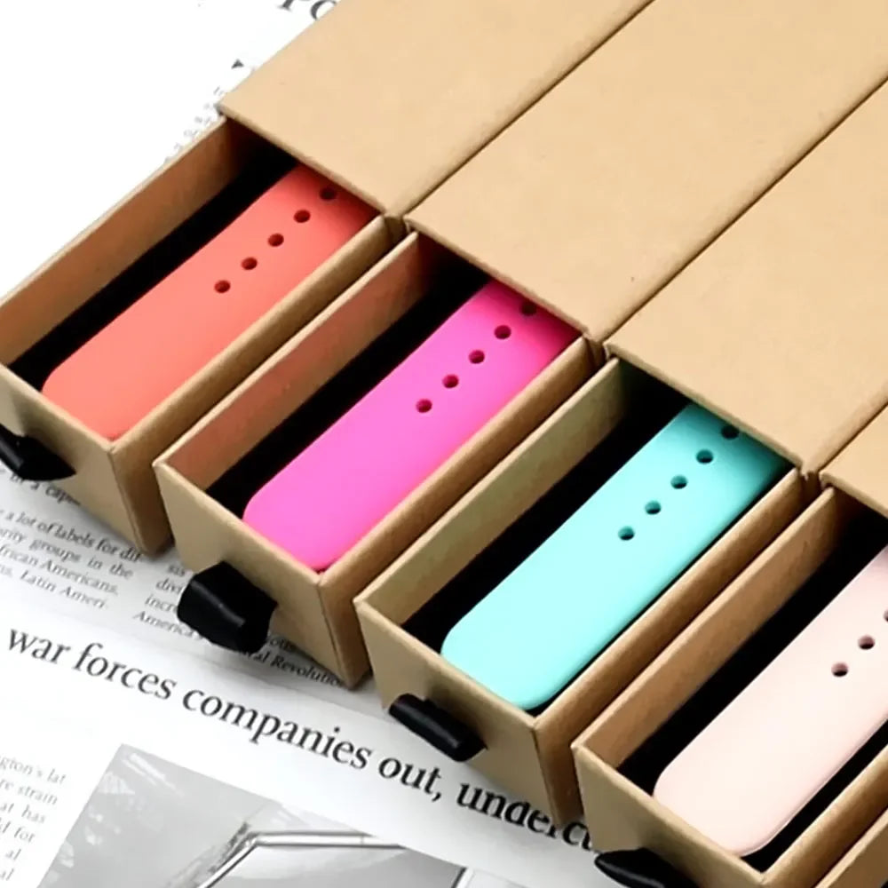 Silicone Apple Watch Band — All Series Compatible 38mm to 49mm | Free UK Delivery
