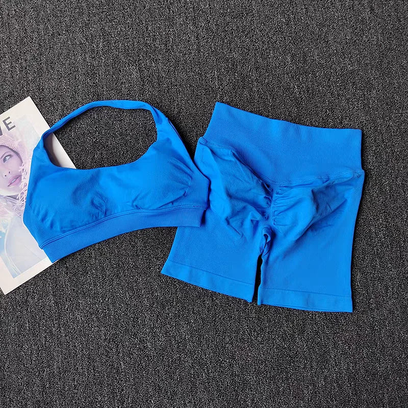 Women's Seamless Yoga Gym Set — Halter Sports Bra & Shorts Workout Outfit | Free UK Delivery