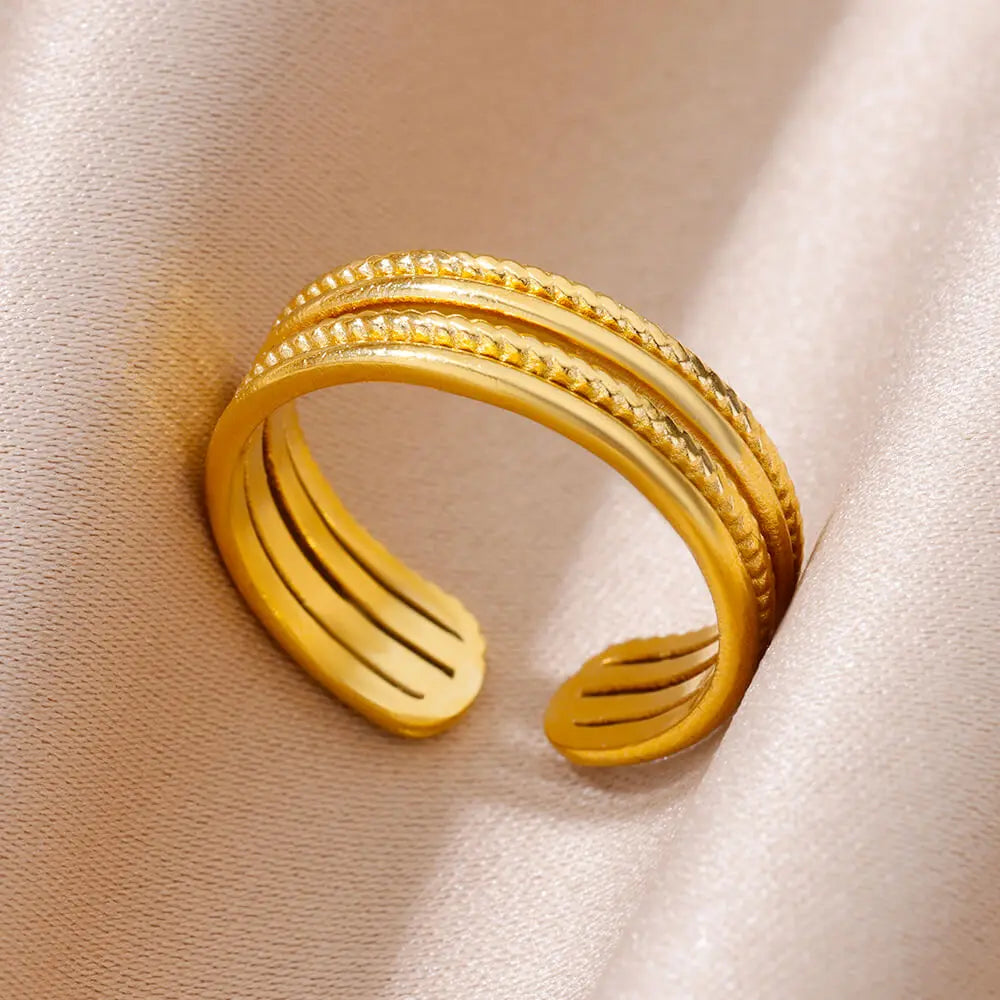 316L Stainless Steel Gold Ring — Never Fade Luxury Couples Ring | Free UK Delivery