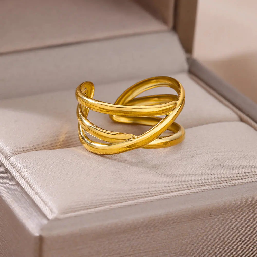 316L Stainless Steel Gold Ring — Never Fade Luxury Couples Ring | Free UK Delivery